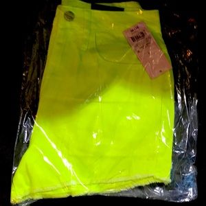 Women’s High rise shorts